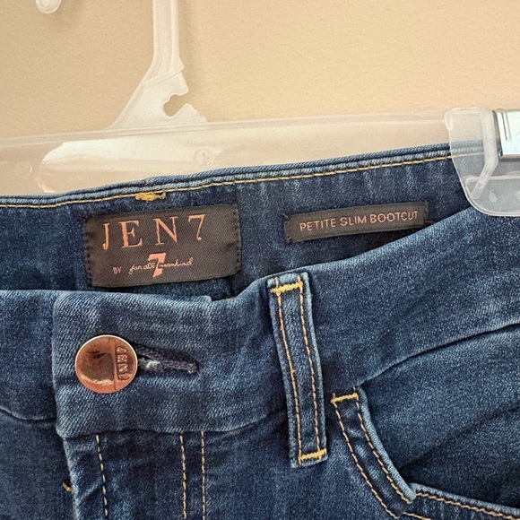 Jen 7 for All Mankind Petite Slim Bootcut Size 8P Dark wash - Picture 2 of 4